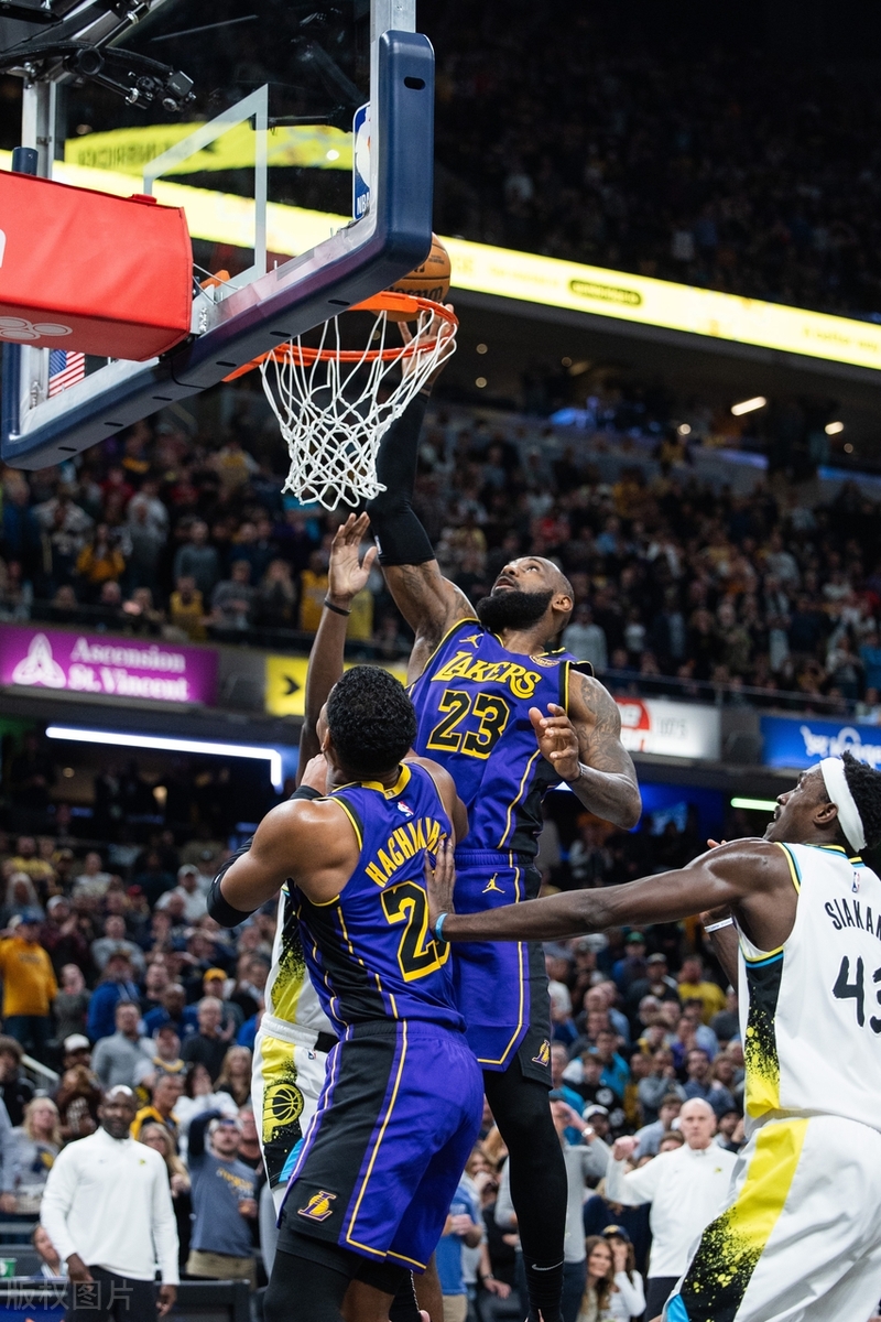 步行者力克凯尔特人，詹姆斯带队取胜