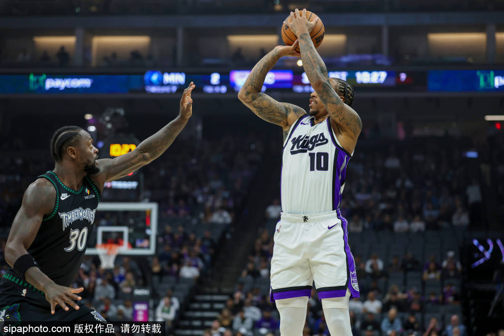 篮网逆转雄鹿，德罗赞高光表现