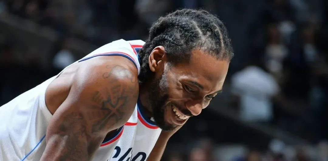 骑士险胜四川队，伦纳德惊艳四座