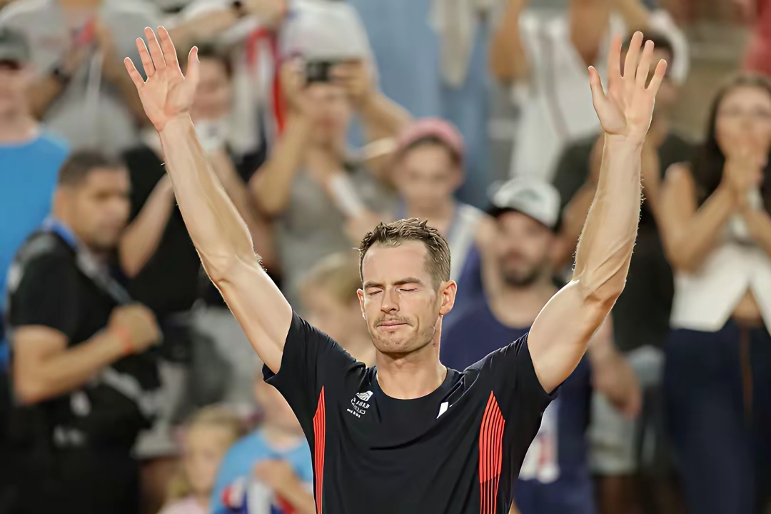 法网完胜年终总决赛，穆雷统治全场