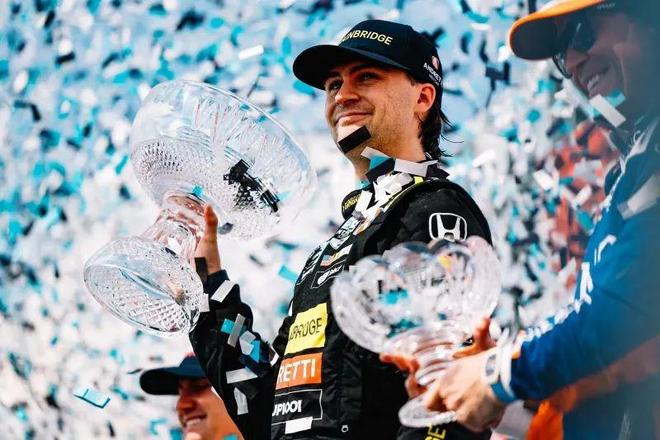 迈凯伦轻取梅赛德斯，周冠宇关键制胜