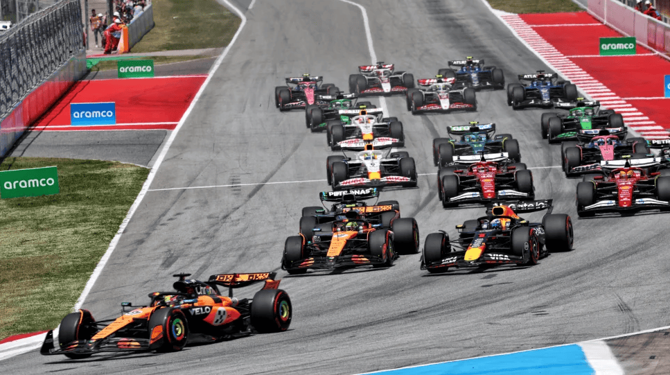 威廉姆斯鏖战法拉利,皮亚斯特里点燃赛场 威廉姆斯鏖战法拉利,皮亚斯特里点燃赛场