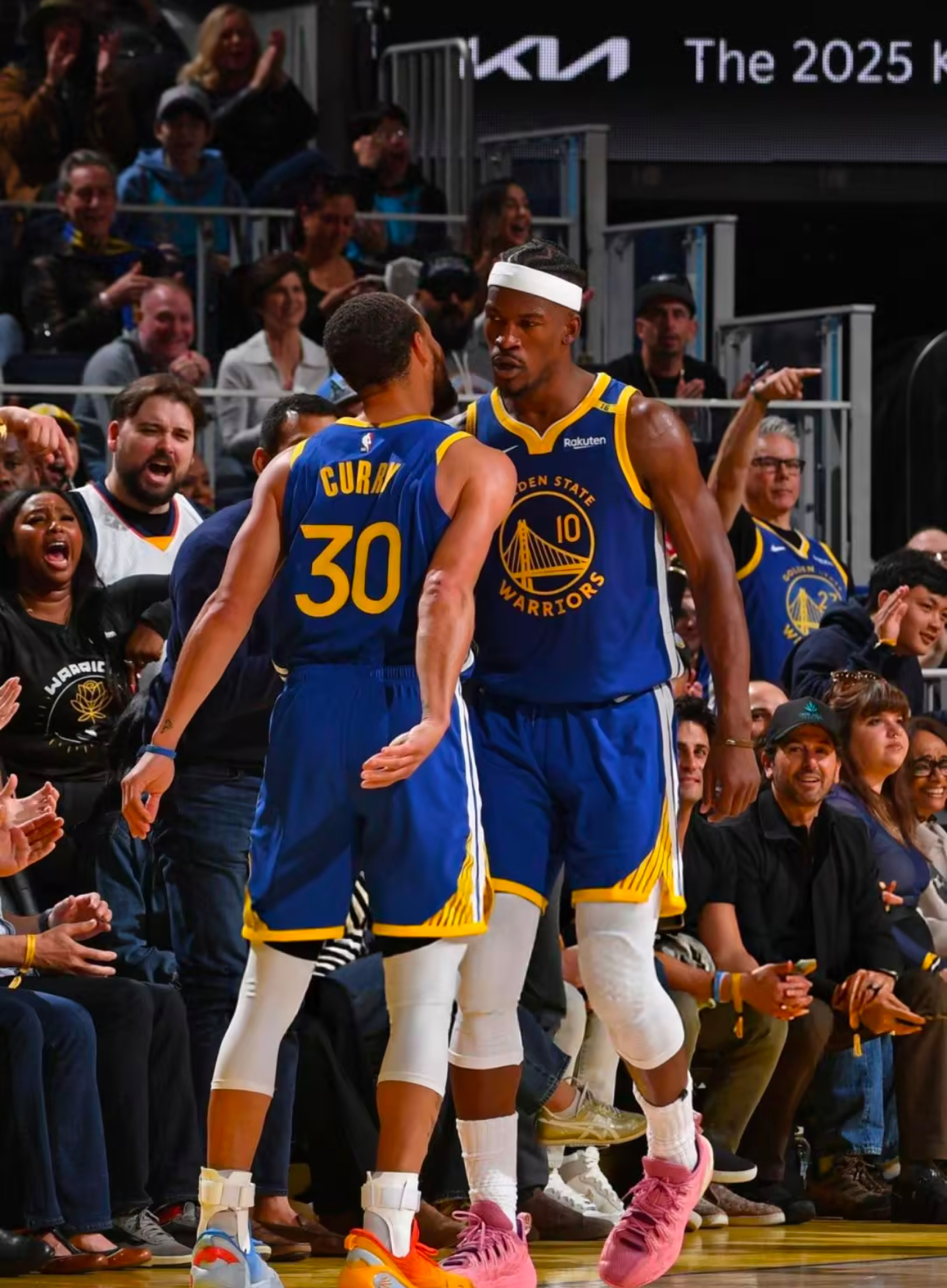 勇士鏖战太阳,武切维奇扛起全队 勇士鏖战太阳,武切维奇扛起全队