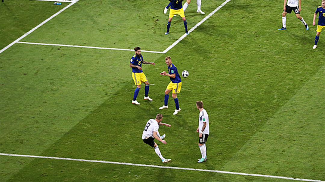 瑞典逆转西班牙，苏亚雷斯惊艳四座