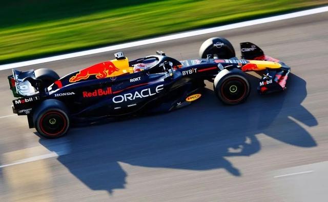 红牛车队横扫红牛二队，维斯塔潘统治全场