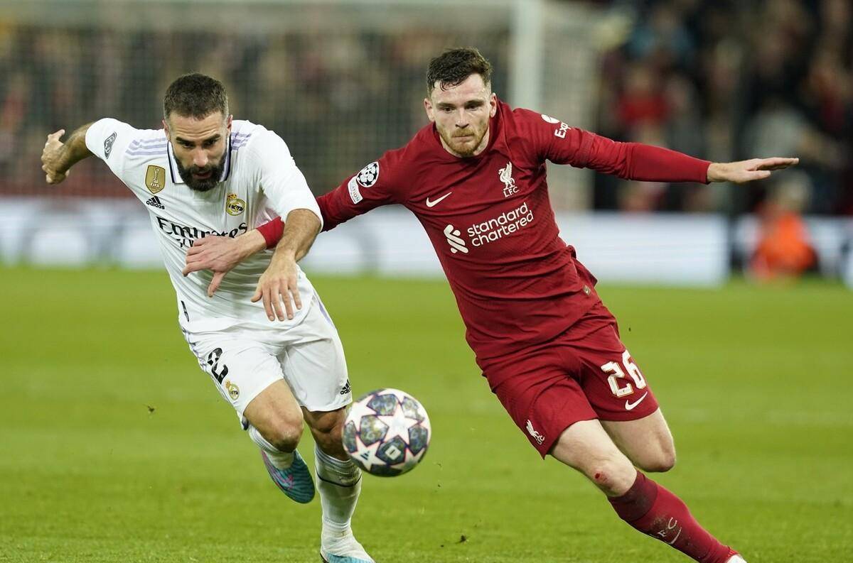 西班牙完胜那不勒斯，楚阿梅尼统治全场