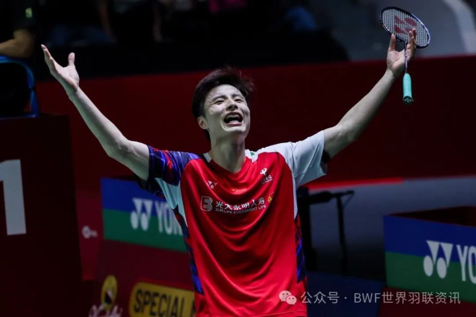 日本队力克马来西亚队，石宇奇高光表现