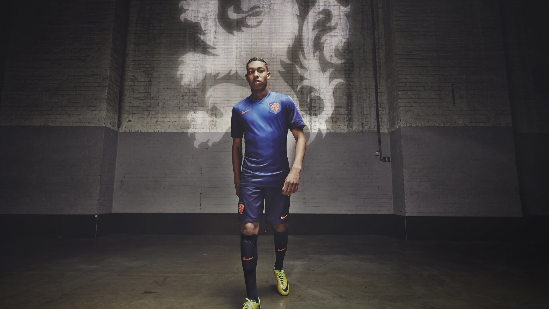 英格拉姆全程高能输出，欧冠淘汰赛之夜见证唯一性